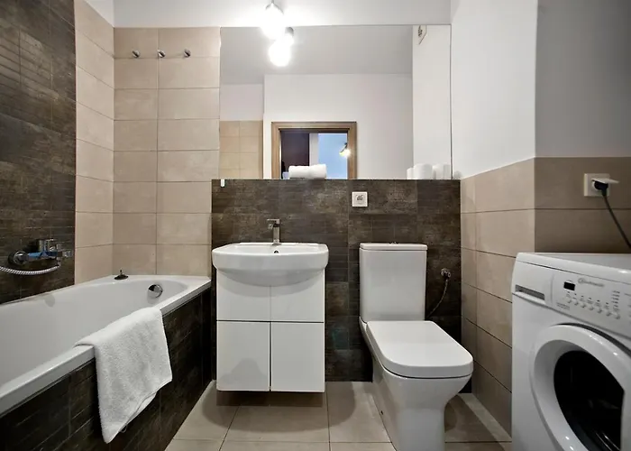 Airport Okecie Klobucka P&o Serviced